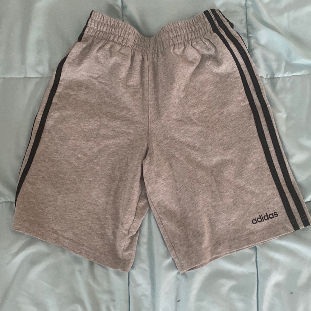 10/12 M boys basketball shorts